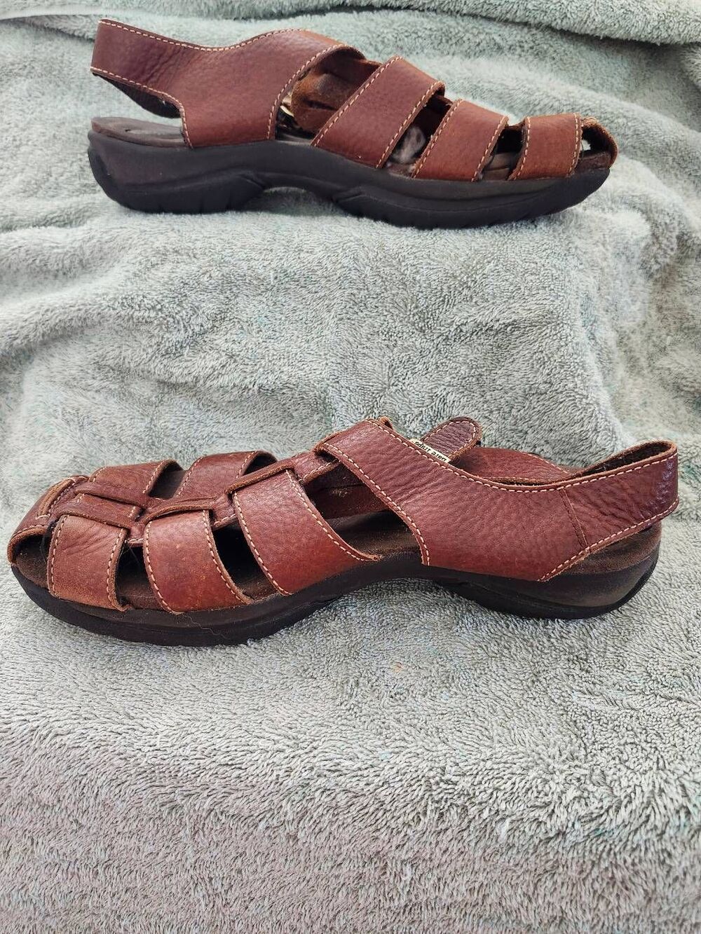 Baretraps brown leather fisherman sandals, an older or vintage model like the "L